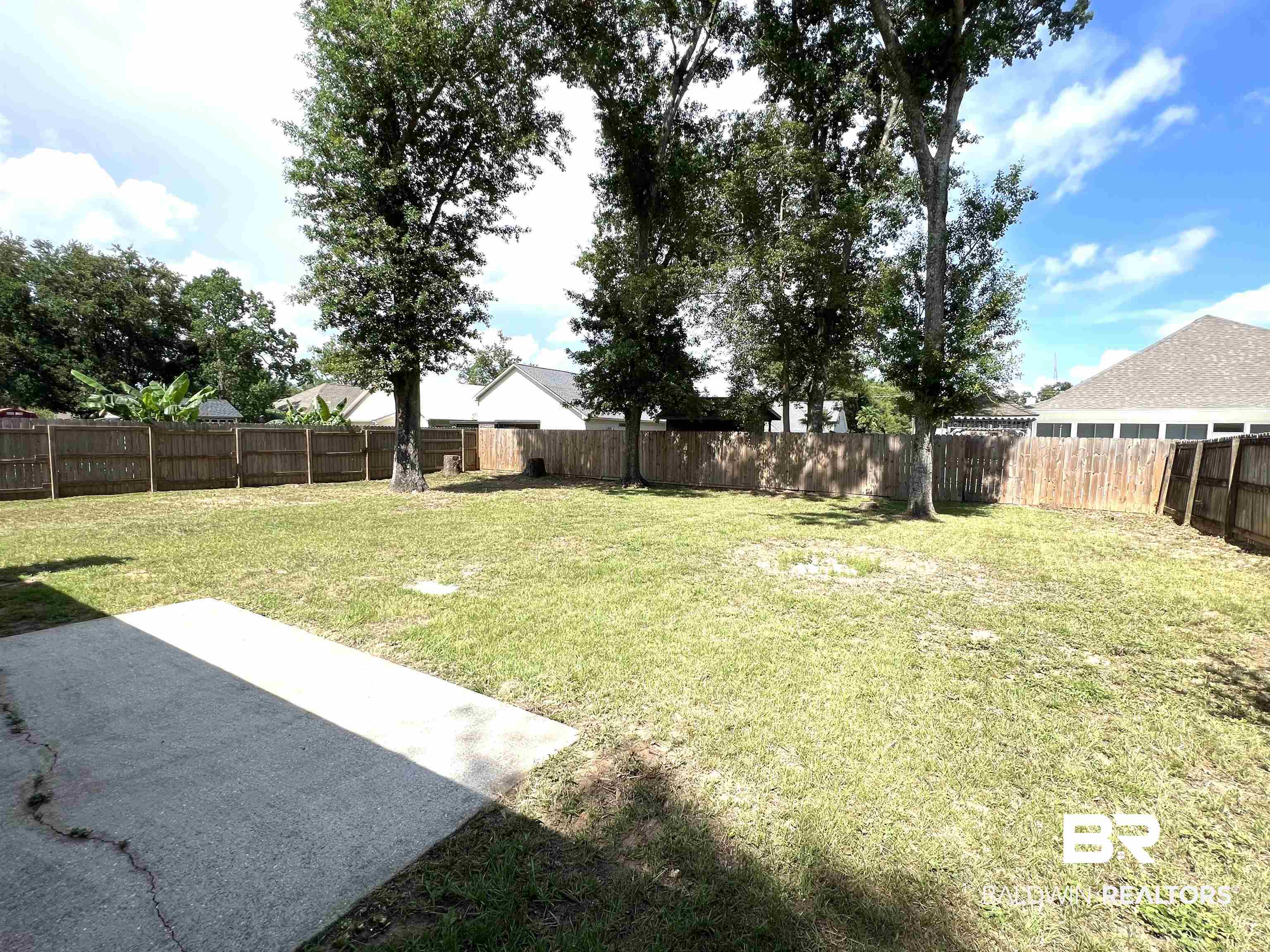 304 Woodbridge Court Foley, AL 36535 - Photo 16 of 17 Gallery Image 16