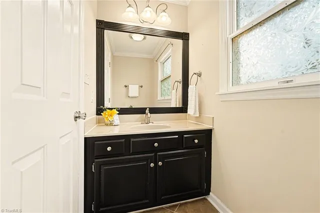 $440,000 | 3908 Sandlewood Road, High Point, NC 27265