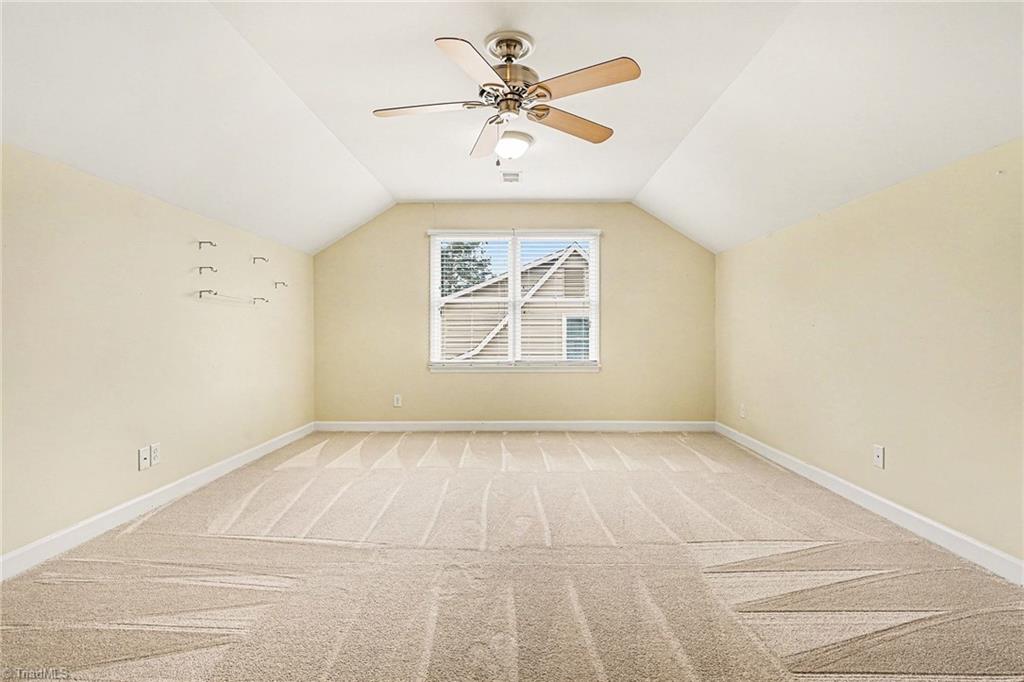 3908 Sandlewood Road High Point, NC 27265 - Photo 27 of 29