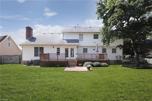 $440,000 | 3908 Sandlewood Road, High Point, NC 27265