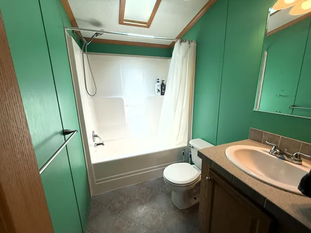 $230,000 | 4 Moulton Hill Lane, Thorndike, ME 04986