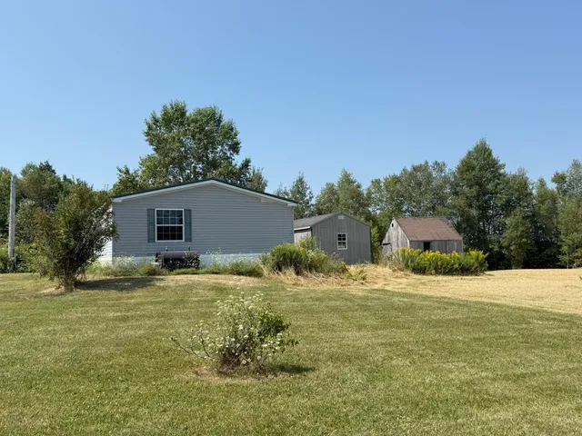 $230,000 | 4 Moulton Hill Lane, Thorndike, ME 04986