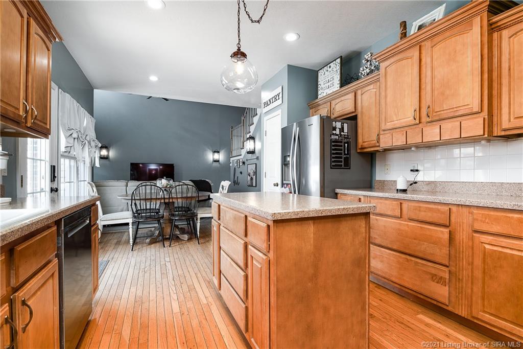 8205 Hidden River Charlestown, IN 47111 - Photo 11 of 46