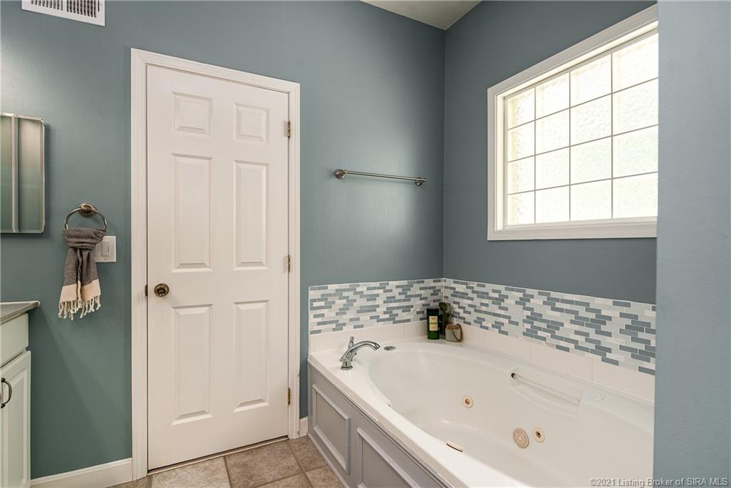 8205 Hidden River Charlestown, IN 47111 - Photo 20 of 46