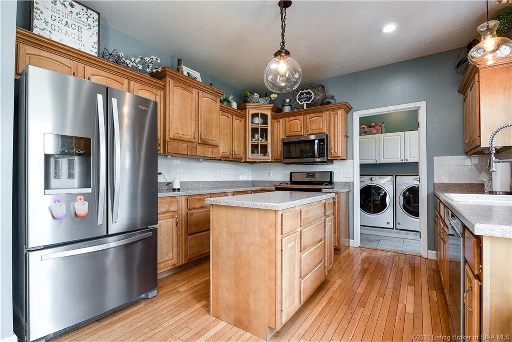 8205 Hidden River Charlestown, IN 47111 - Photo 10 of 46