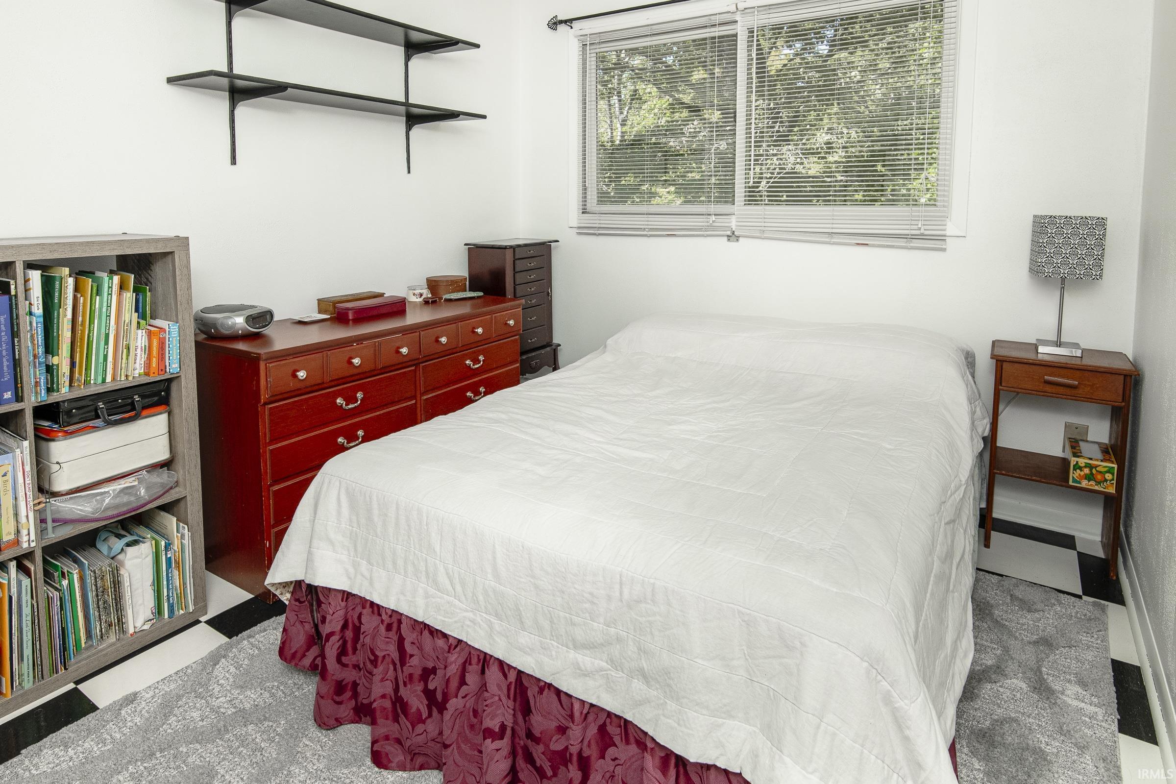 151 White Lane Bedford, IN 47421 - Photo 18 of 35