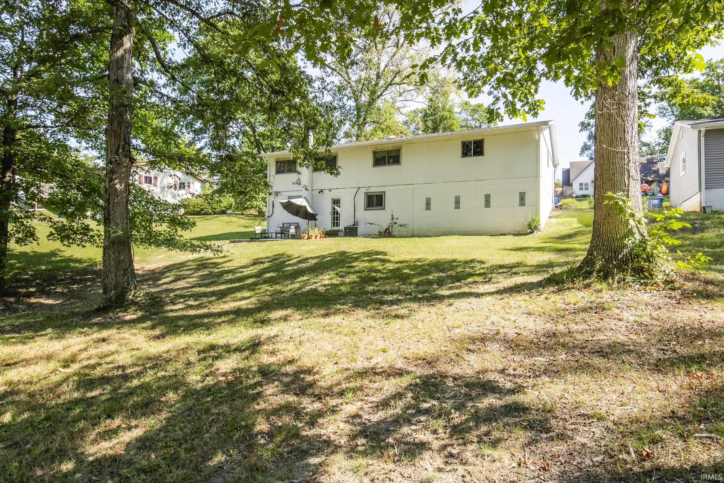 151 White Lane Bedford, IN 47421 - Photo 31 of 35