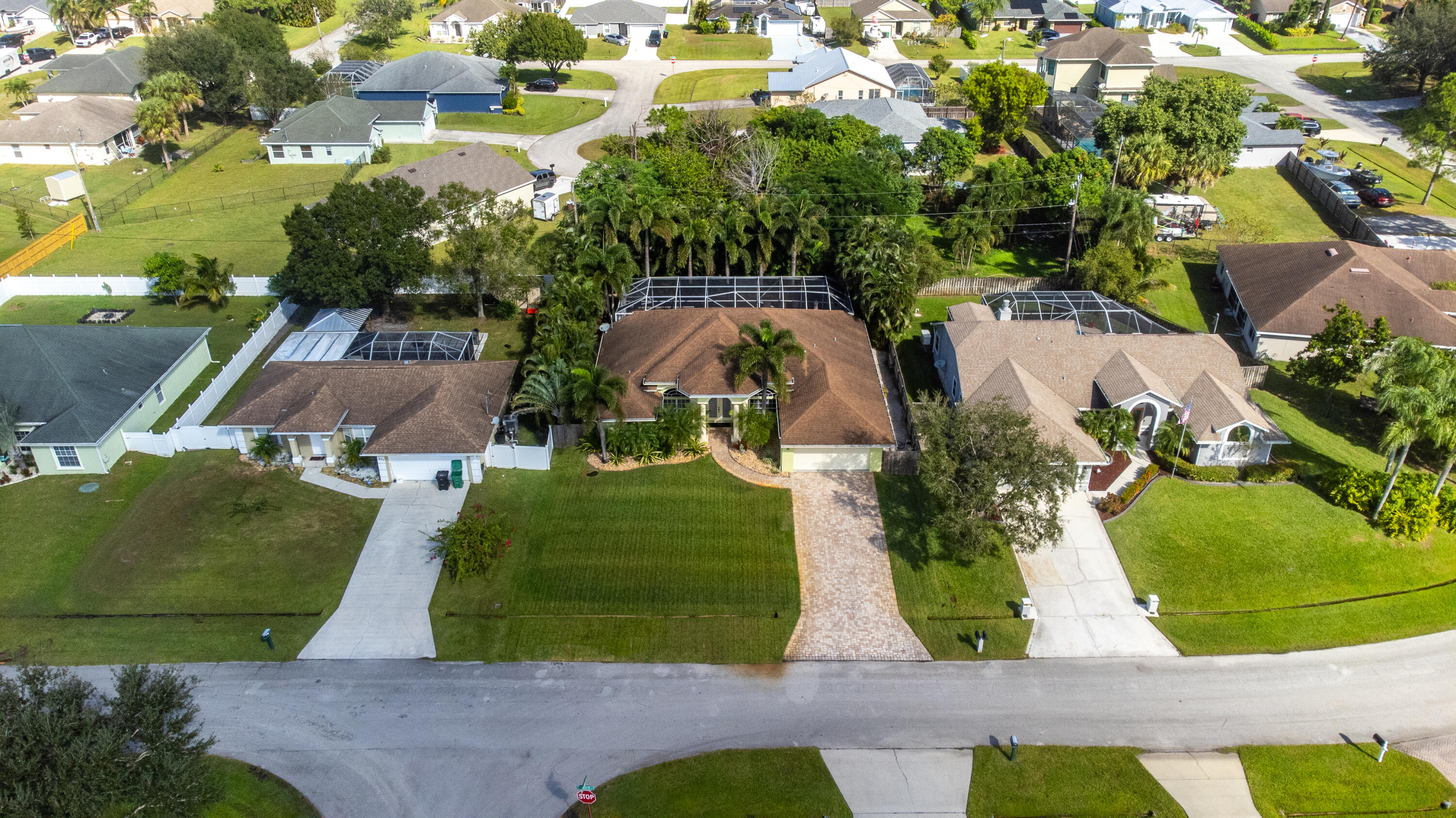 463 Southwest Ryder Road Port St. Lucie, FL 34953 - Photo 4 of 93 iPixx_10-4