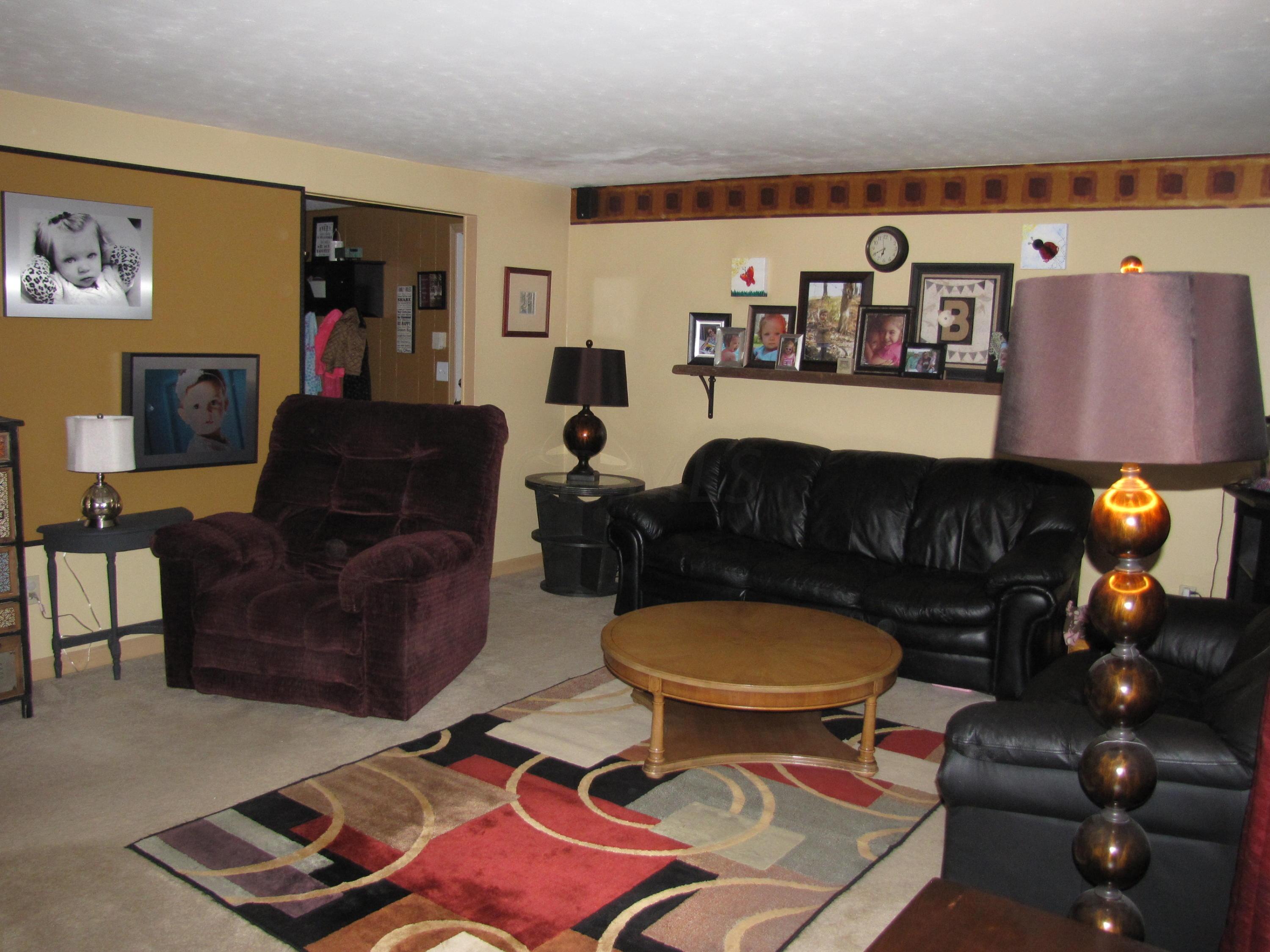 5811 Montevideo Road Westerville, OH 43081 - Photo 3 of 21 Gallery Image 3
