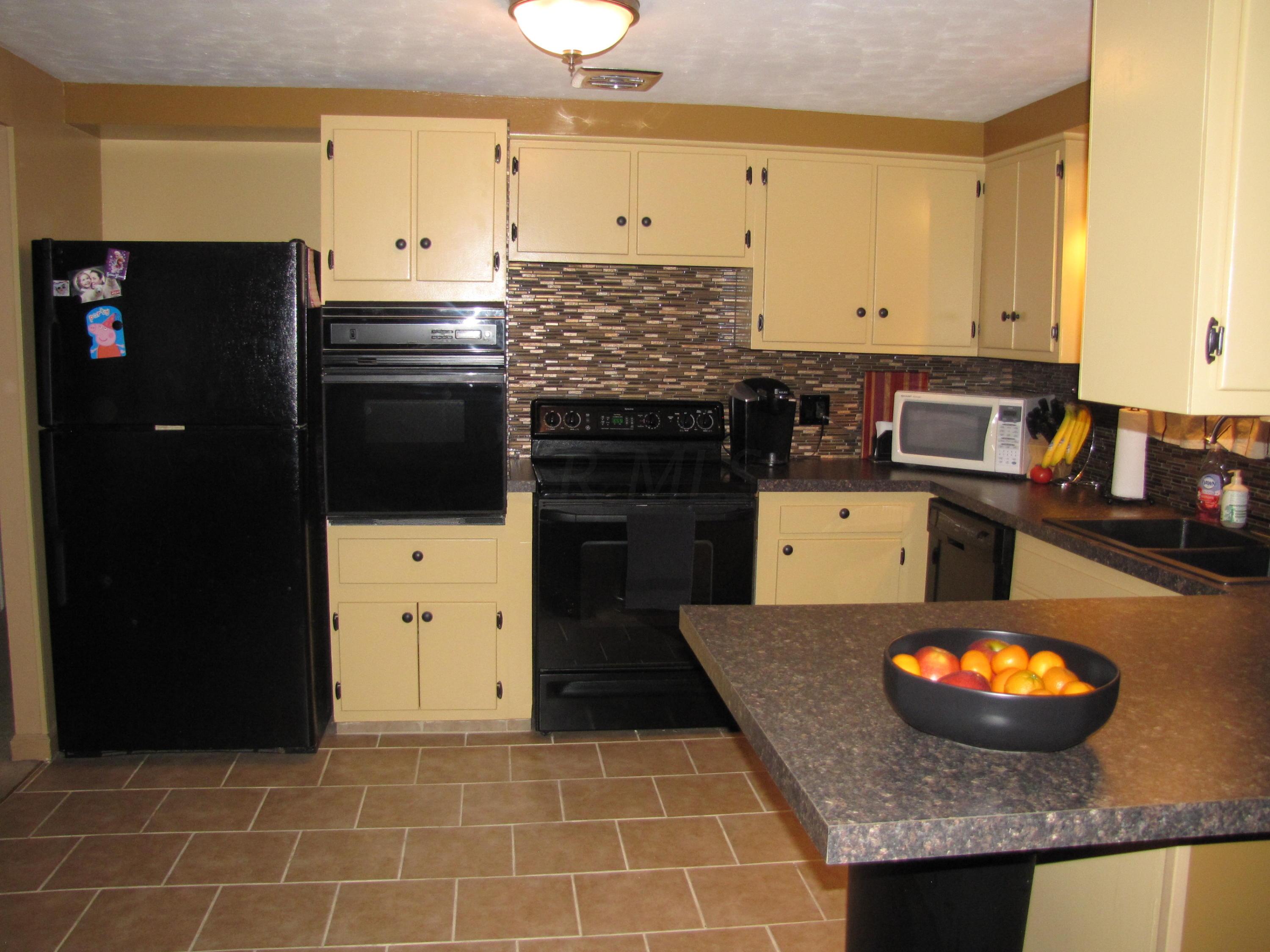 5811 Montevideo Road Westerville, OH 43081 - Photo 6 of 21 Gallery Image 6