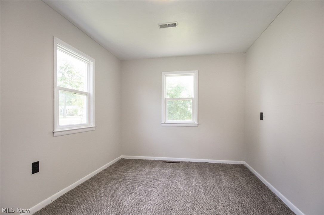 4215 Tapper Road Norton, OH 44203 - Photo 15 of 31