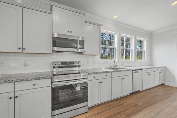$699,000 | 404 Bowstring Drive, Huger, SC 29450