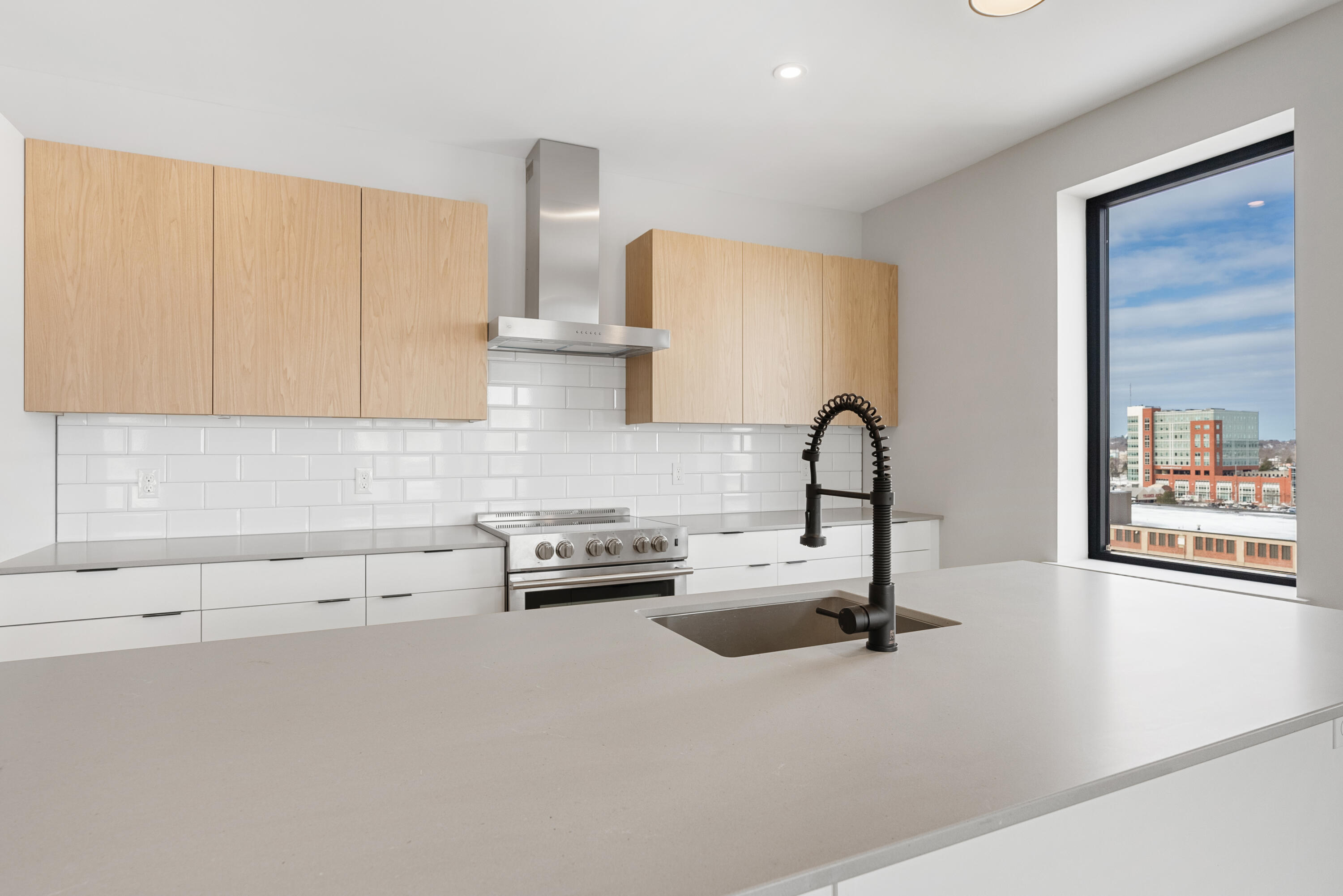 75 Chestnut Street, Unit 706 Portland, ME 04101 - Photo 8 of 21 7-print-DSC01639
