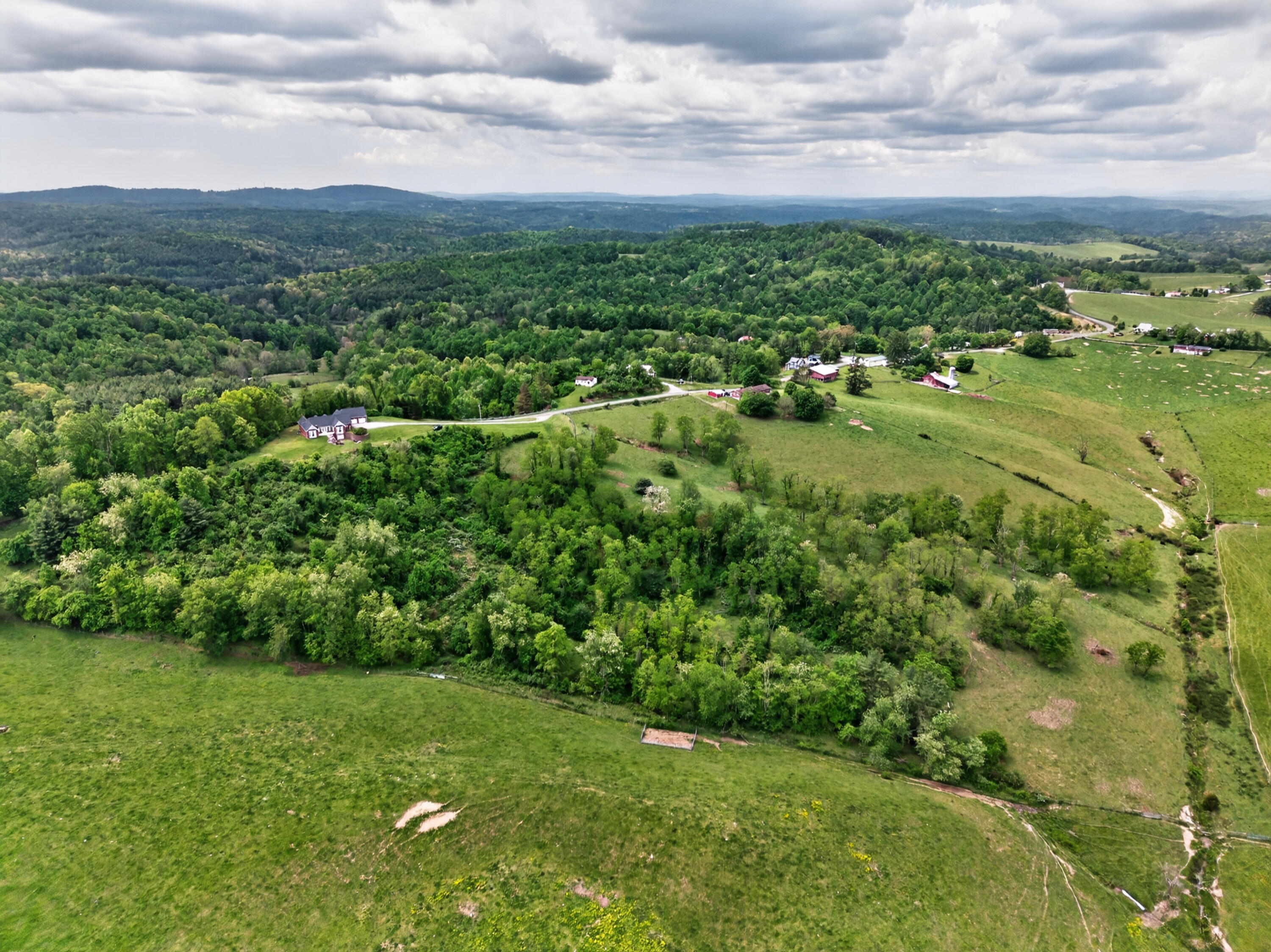217 Indian Valley Road Willis, VA 24380 - Photo 104 of 120 willis-99