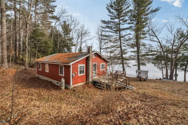 $984,900 | 3 Olson Camp Road, Dover Foxcroft, ME 04426
