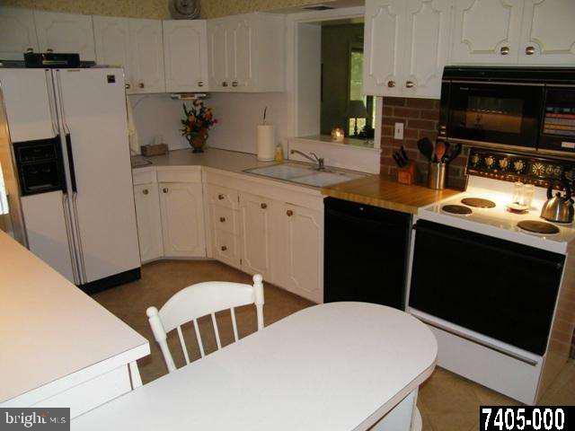 211 Clearview Road Hanover, PA 17331 - Photo 6 of 18 Gallery Image 6