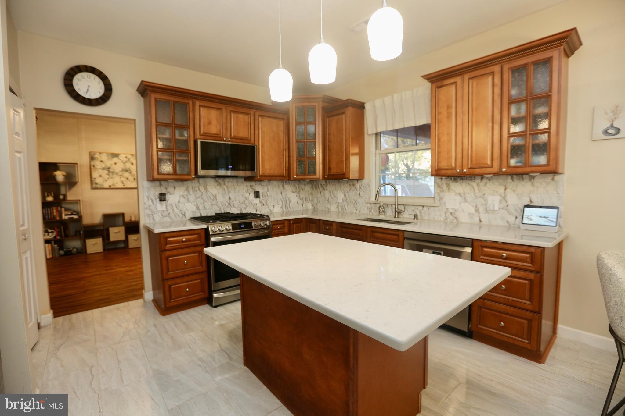 19 Graypebble Circle Sicklerville, NJ 08081 - Photo 16 of 43