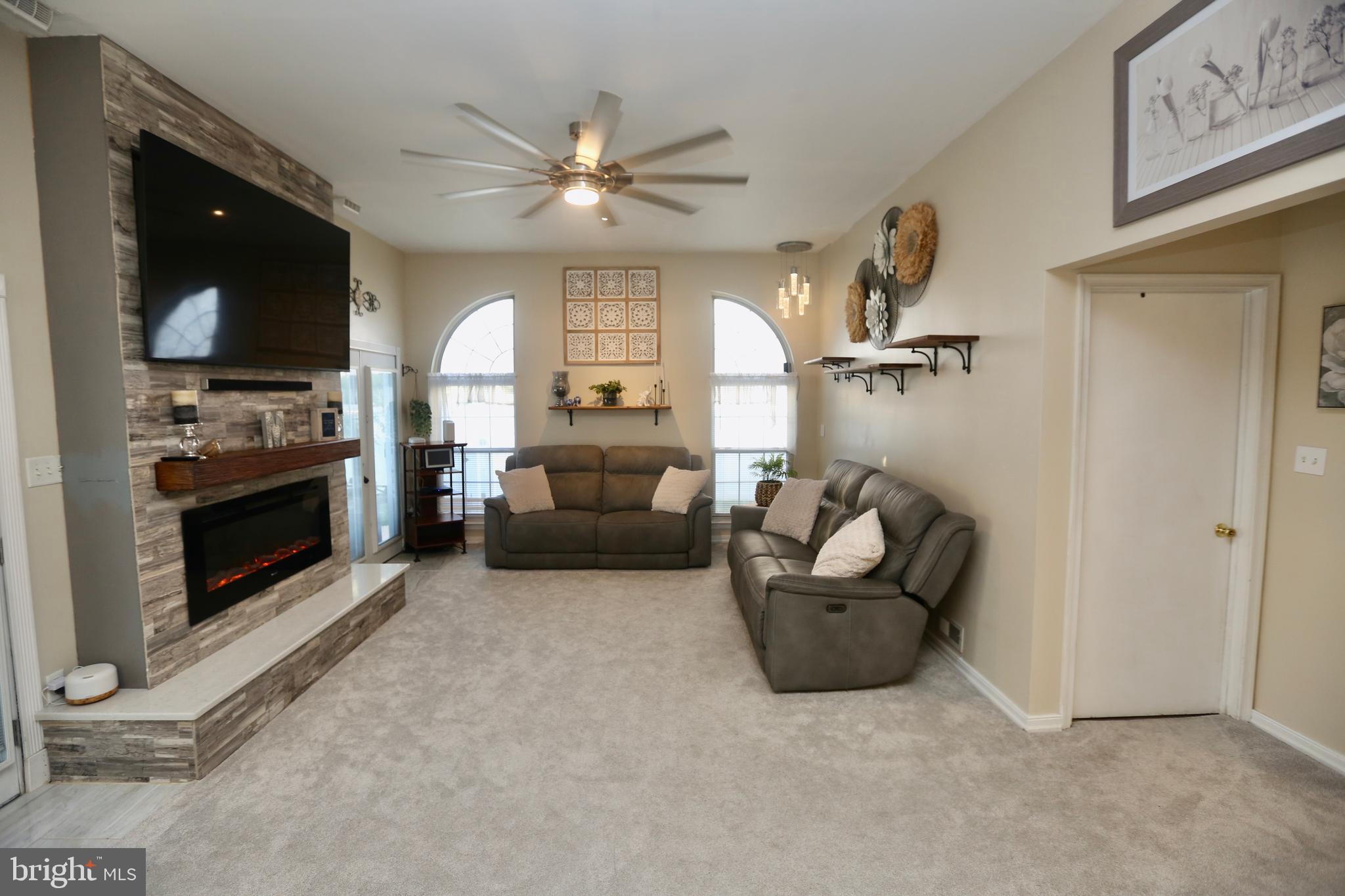 19 Graypebble Circle Sicklerville, NJ 08081 - Photo 18 of 43