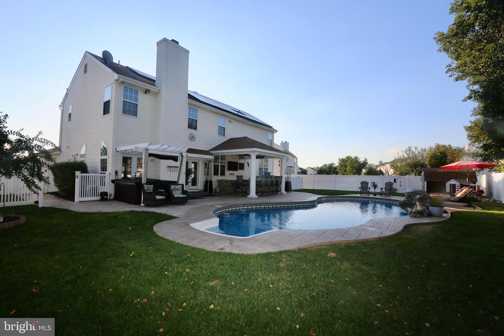 19 Graypebble Circle Sicklerville, NJ 08081 - Photo 38 of 43