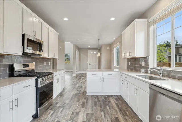 $3,395 | 12977 Summer Lane East, Bonney Lake, WA 98391