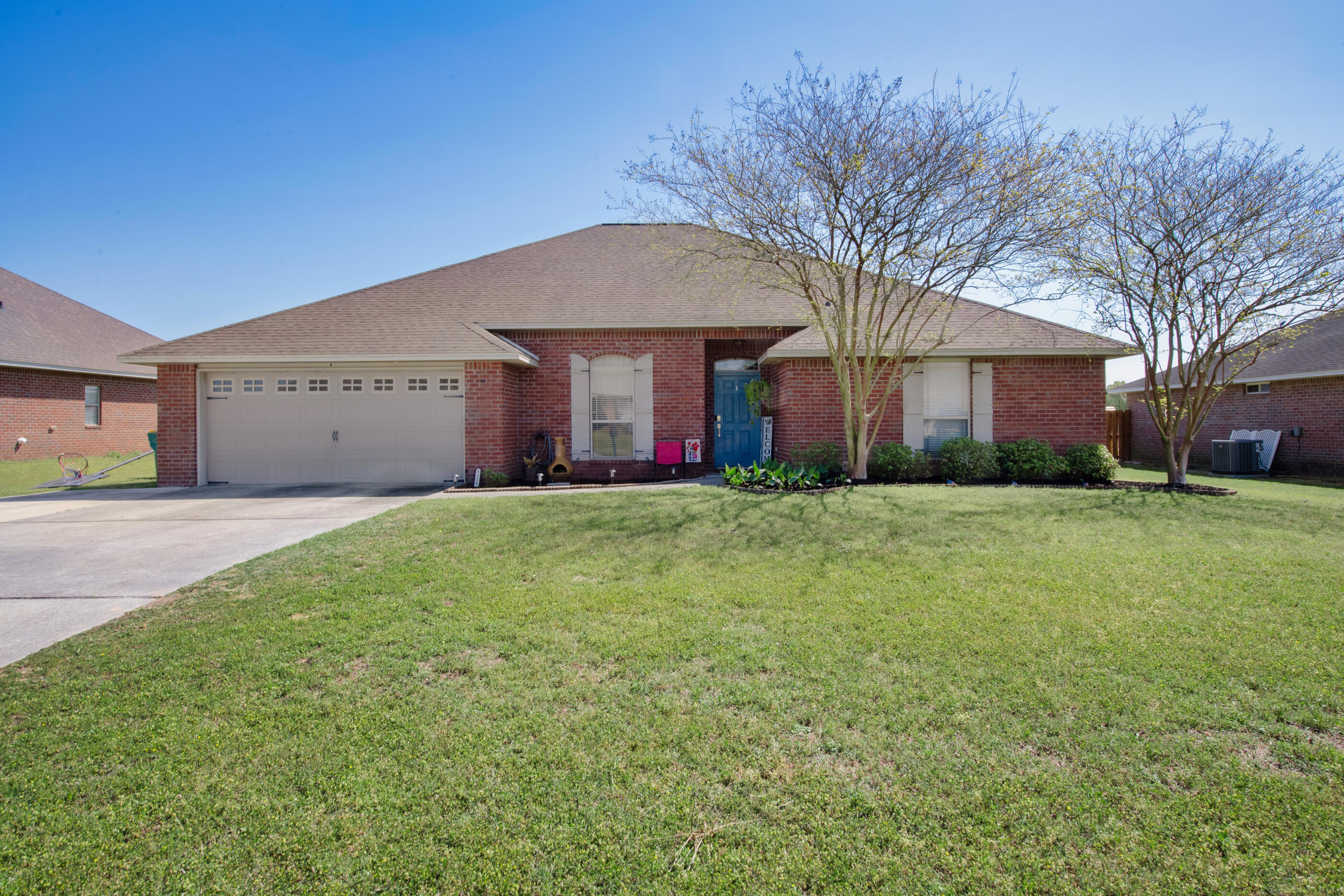 5229 Moore Loop Crestview, FL 32536 - Photo 1 of 45 Front