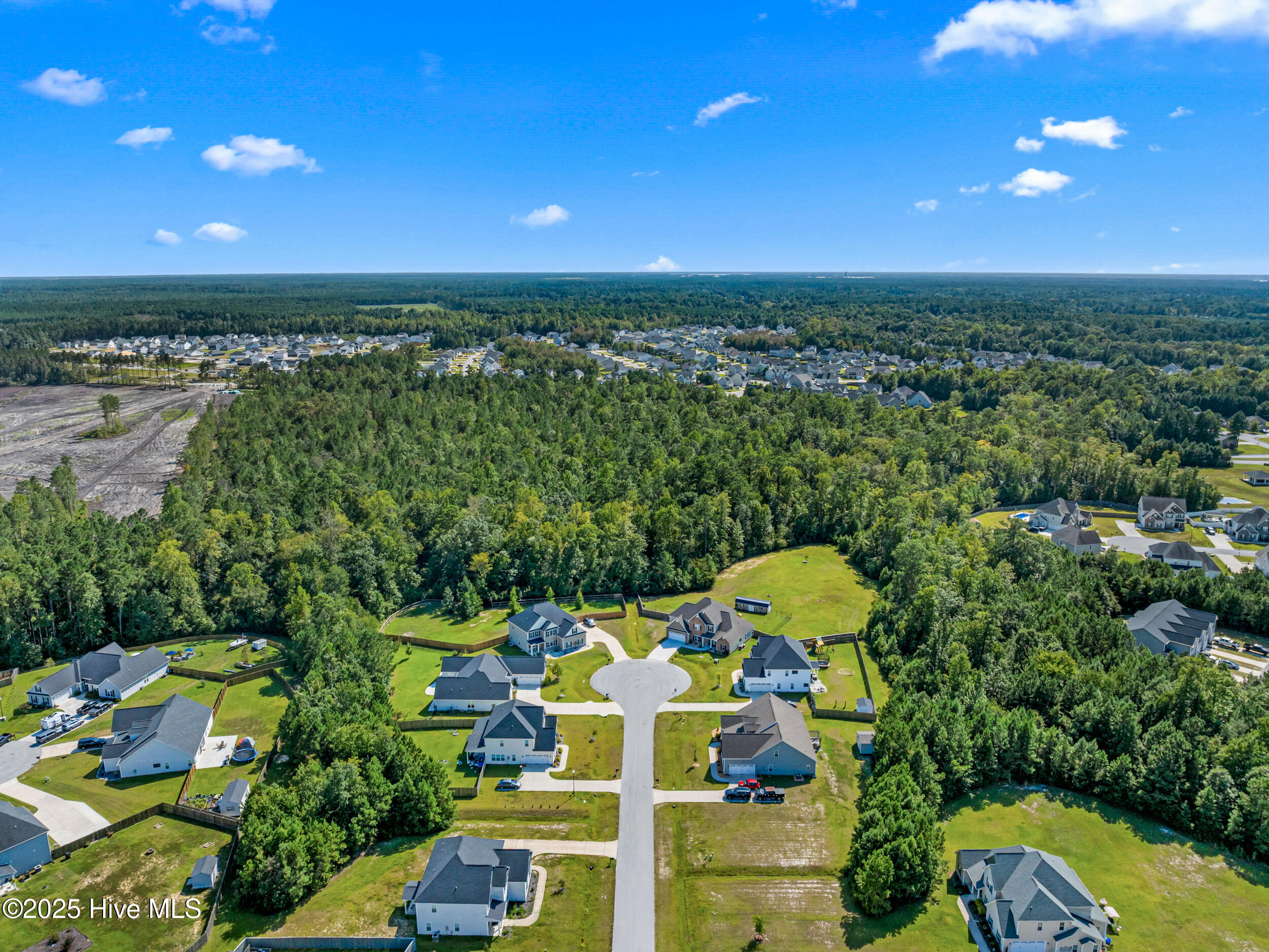 122 Colonial Post Road Jacksonville, NC 28546 - Photo 60 of 86 dji_20250905092401_0015_d