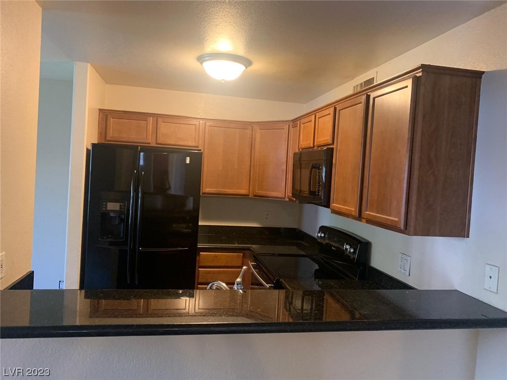 9325 West Desert Inn Road, Unit 155 Las Vegas, NV 89117 - Photo 5 of 19