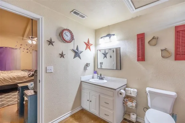 $220,000 | 1502 Avenue North, Anson, TX 79501