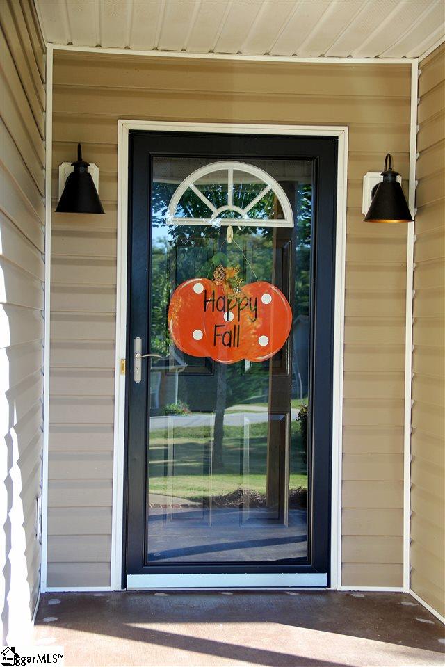104 Sprouse Lane Fountain Inn, SC 29644 - Photo 4 of 26