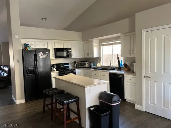 $2,500 | 3960 Lone Mesa Drive, Las Vegas, NV 89147