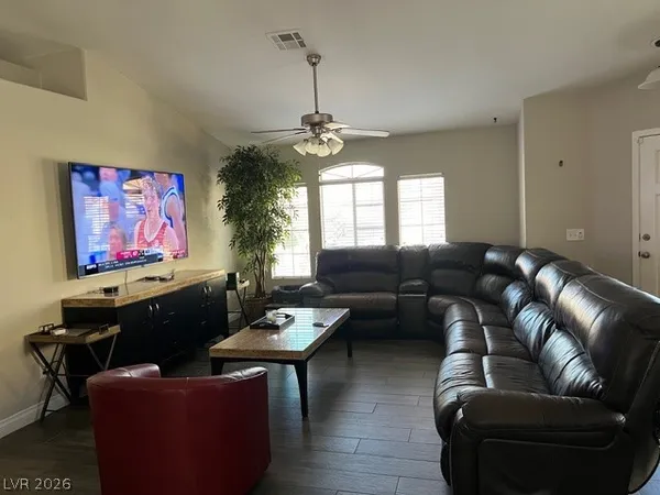 $2,500 | 3960 Lone Mesa Drive, Las Vegas, NV 89147