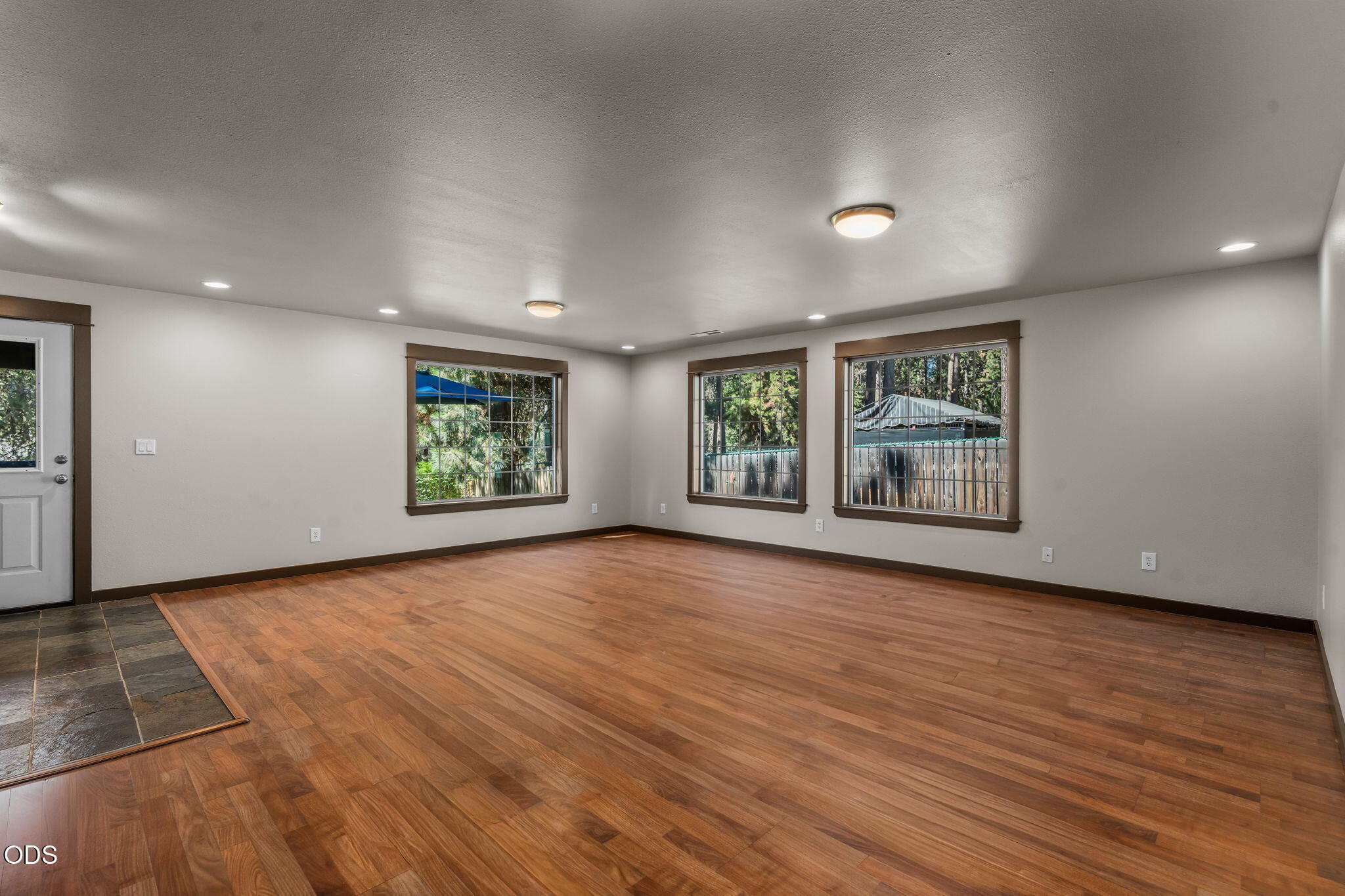 17065 Oxnard Road Bend, OR 97707 - Photo 37 of 49