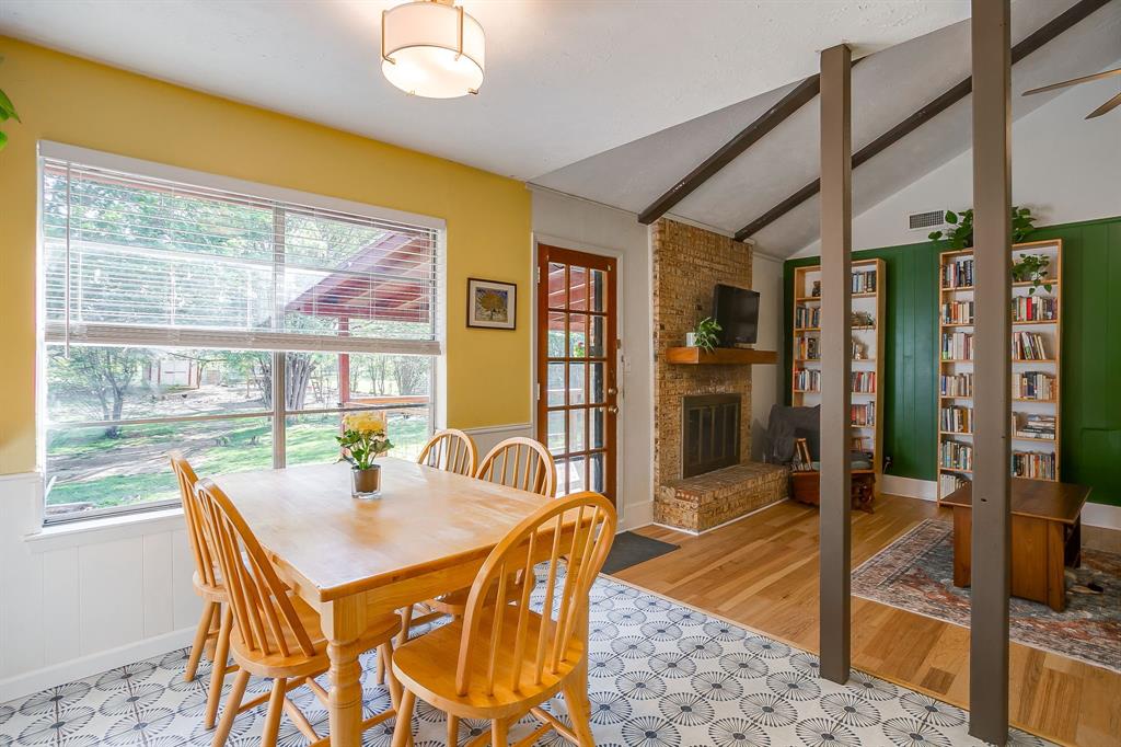 4816 Winnett Road Burleson, TX 76028 - Photo 16 of 40