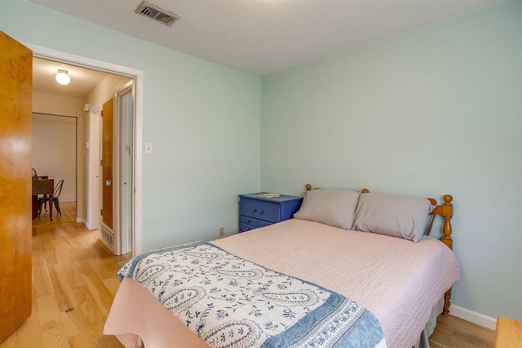 4816 Winnett Road Burleson, TX 76028 - Photo 28 of 40