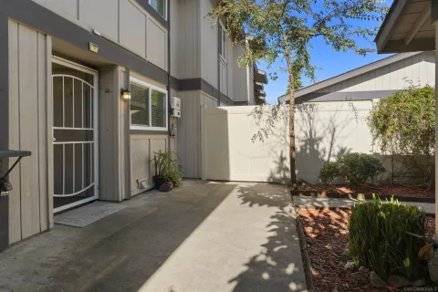 $715,000 | 17368 Caminito Canasto, San Diego, CA 92127