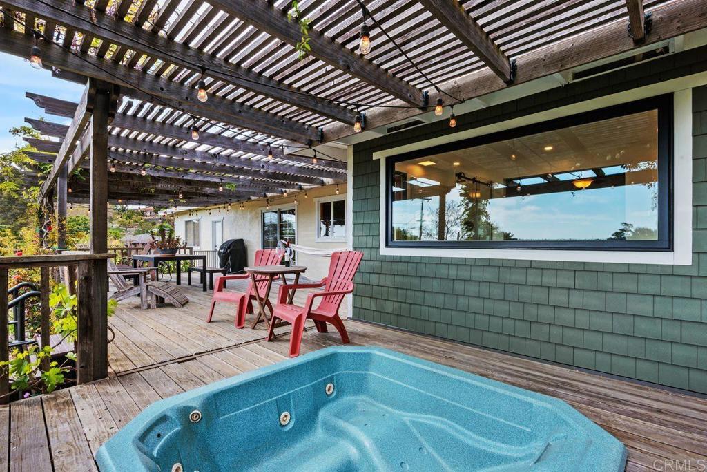 1107 Prospect Circle Vista, CA 92081 - Photo 35 of 52 a view of a porch with seating space