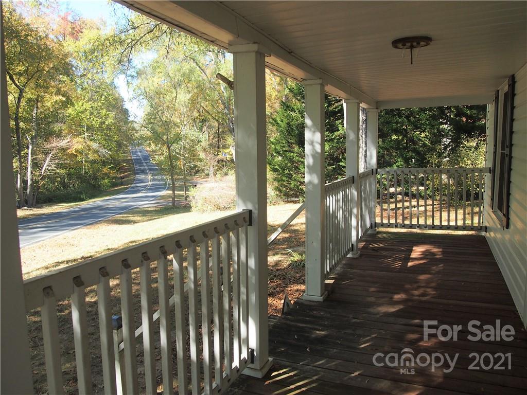 13089 Sam Black Road Midland, NC 28107 - Photo 5 of 23 Gallery Image 5