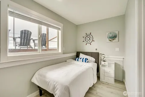 a view of a lake with outside a house