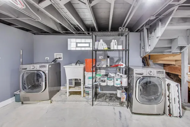 $289,999 | 10441 South Prairie Avenue, Chicago, IL 60628