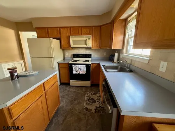 $435,000 | 143 Rainbow Drive, Mays Landing, NJ 08330
