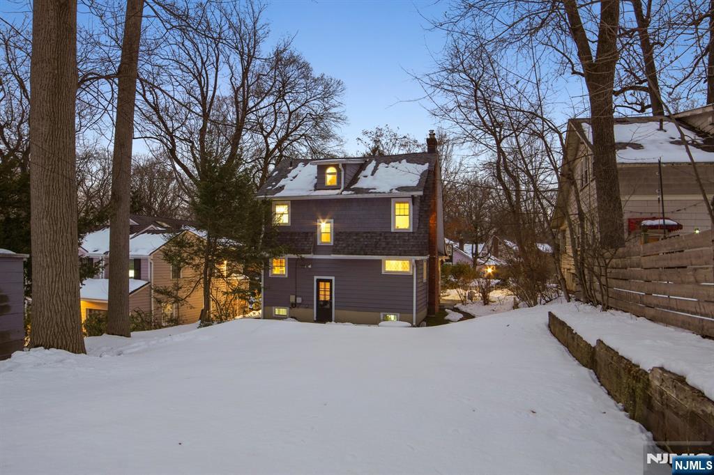 31 Nassau Road Montclair, NJ 07043 - Photo 28 of 33 a view of a street with trees