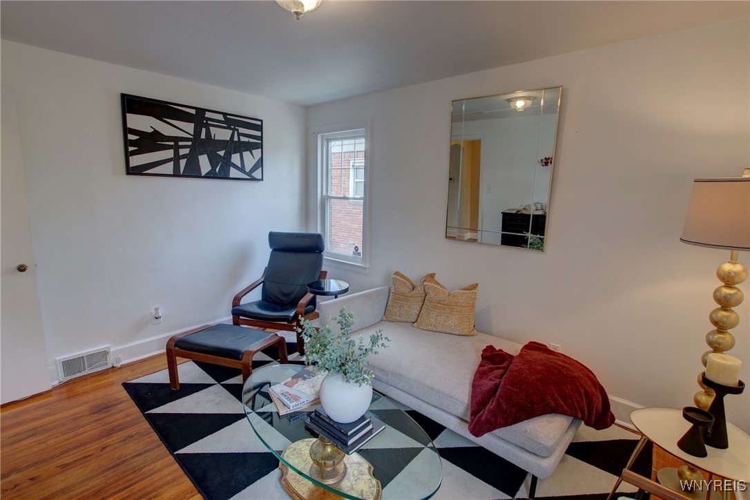 28 Cedar Road Cheektowaga, NY 14215 - Photo 17 of 43