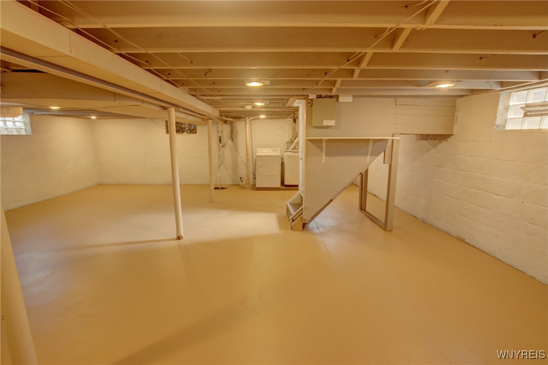 28 Cedar Road Cheektowaga, NY 14215 - Photo 30 of 43