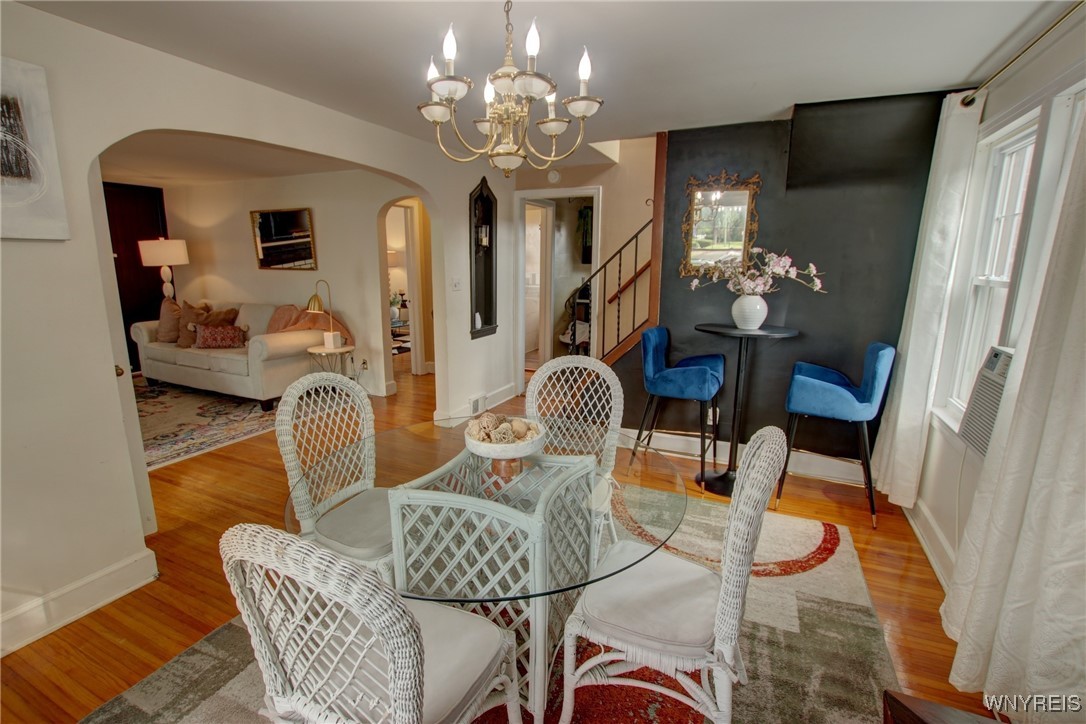 28 Cedar Road Cheektowaga, NY 14215 - Photo 9 of 43 Great flow to this home with easy access for enter