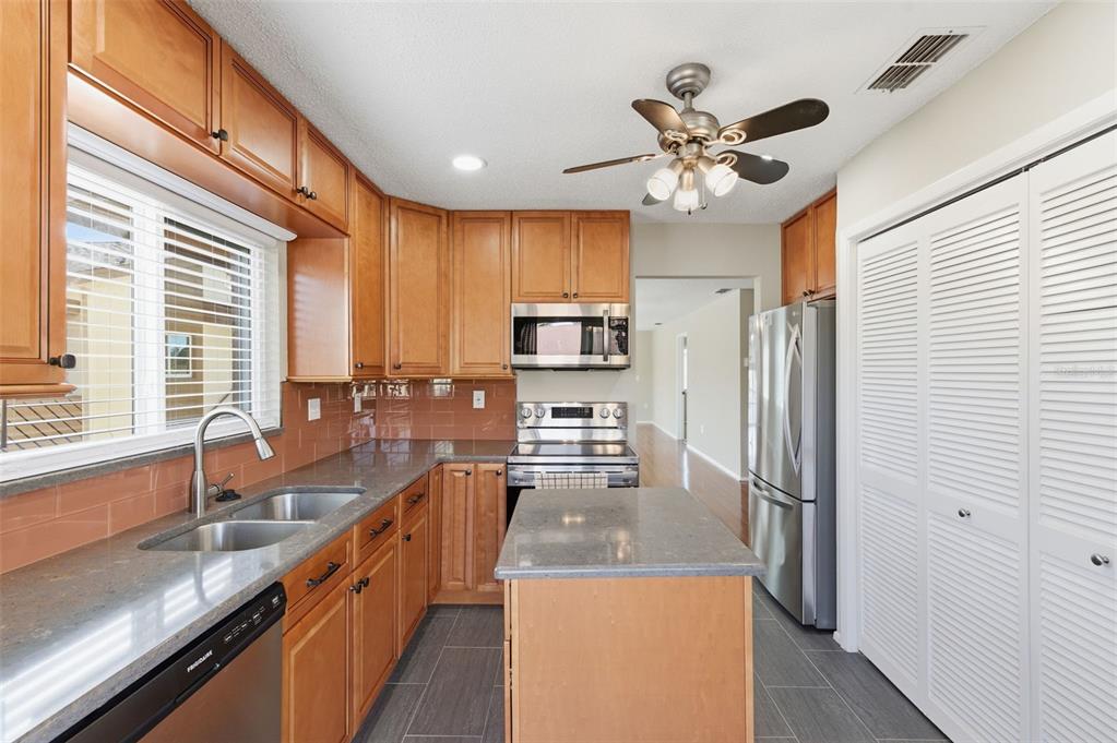 4440 Pelorus Drive New Port Richey, FL 34652 - Photo 19 of 76