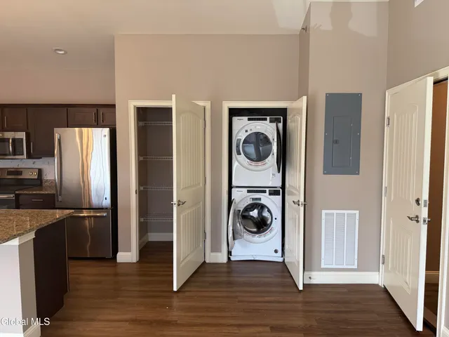 $2,450 | 48 Bavarian Way, Unit 125, Altamont, NY 12009