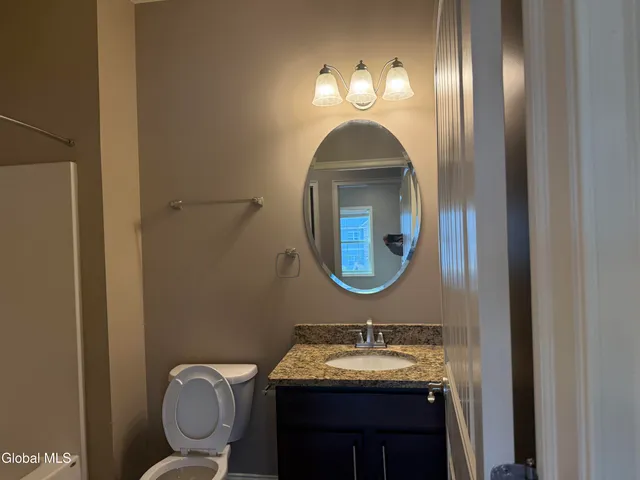 $2,450 | 48 Bavarian Way, Unit 125, Altamont, NY 12009