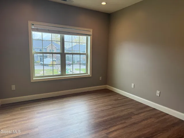 $2,450 | 48 Bavarian Way, Unit 125, Altamont, NY 12009