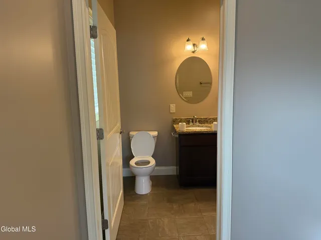 $2,450 | 48 Bavarian Way, Unit 125, Altamont, NY 12009