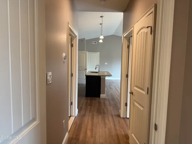 $2,450 | 48 Bavarian Way, Unit 125, Altamont, NY 12009